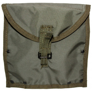 Pouch for small shovel